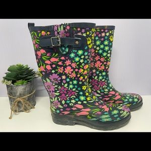 Western Chief women’s rain boots, size 10 navy floral